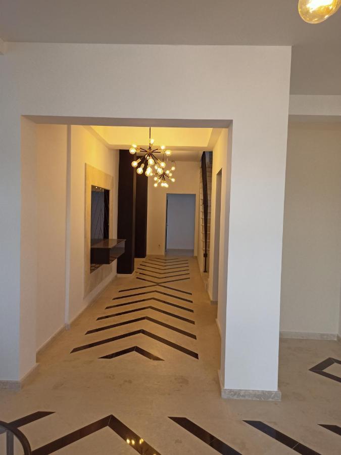 Apartament Ella Front View Năvodari Eksteriør billede